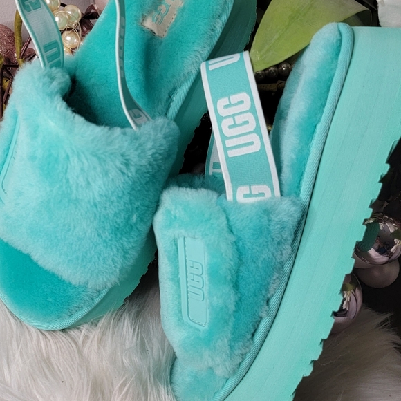 UGG Women's Disco Platform Slide Slipper Brand new - Picture 4 of 11